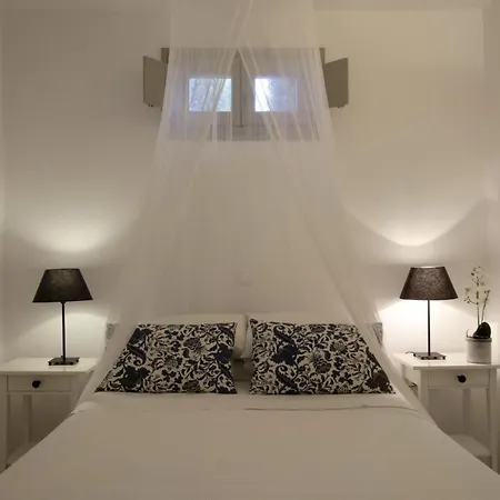 Kallisti Rodia - Dream With Views Garden Nr Kid's Santa Maria (Paros)